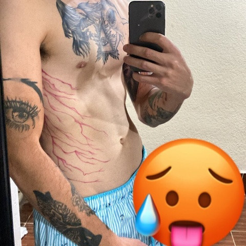 LauHorny23