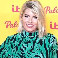 Mollie King