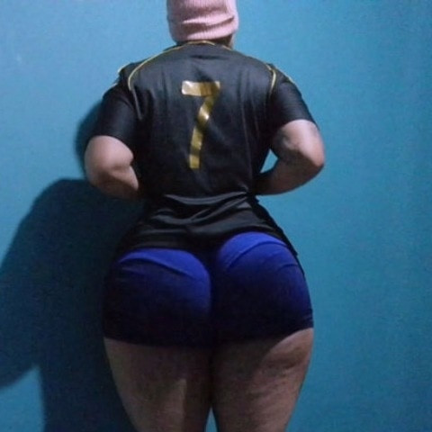 sissy sapeca