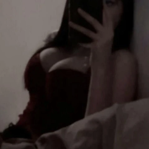 Mistress Red