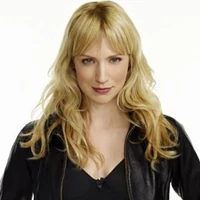 Beth Riesgraf