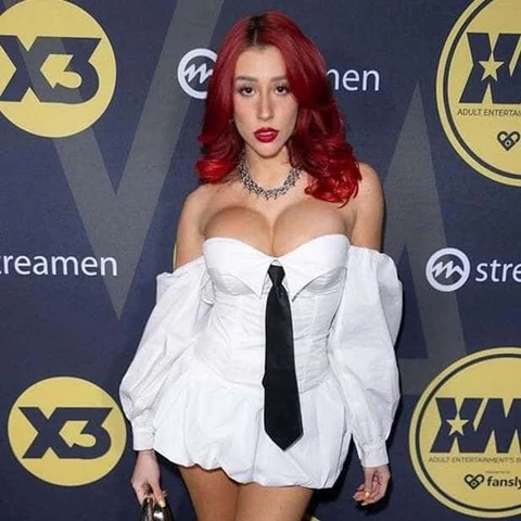 Zoey Di Giacomo