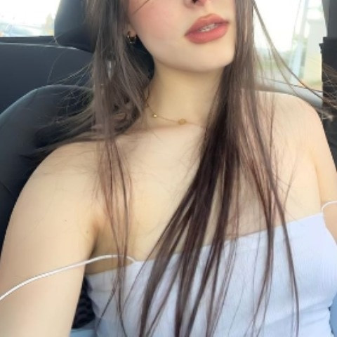 Sexytanish01