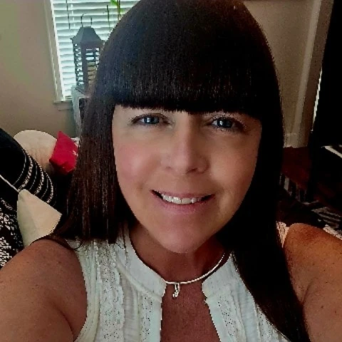 Hotwifeforplay1969