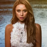 Una Healy