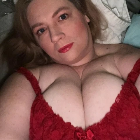 Kellykellyqos