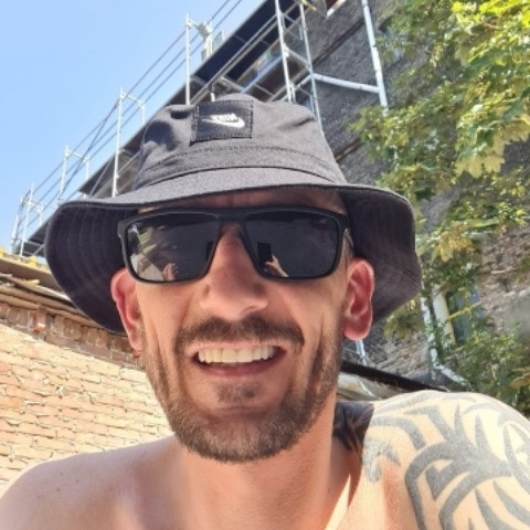 AlexxxHard35 