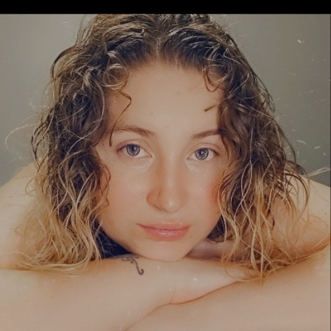 Desiree Desires