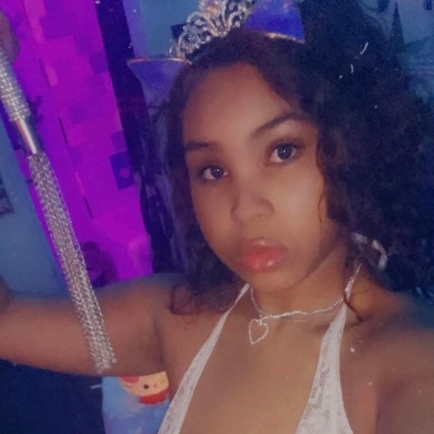 MistressBigTittyGrace