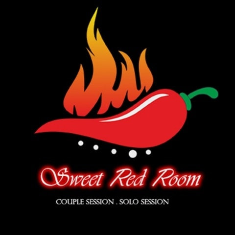 sweetredroom