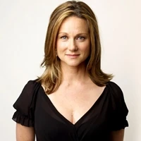 Laura Linney