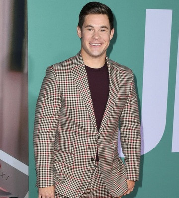 Adam DeVine