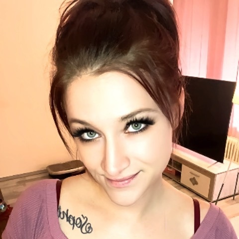 Bonnie_Love