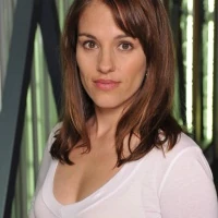 Amy Jo Johnson