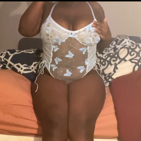Roxie Honey