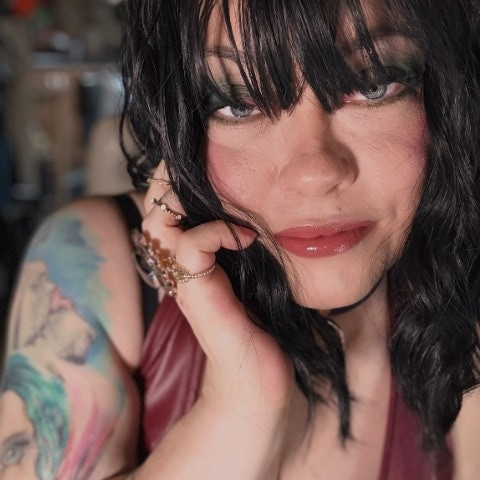 Tina Snua