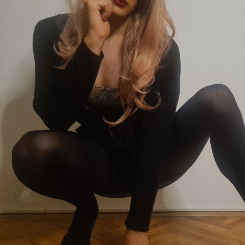 QueenValeriaCD