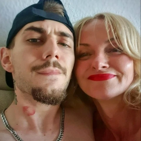Youngboyandmilf